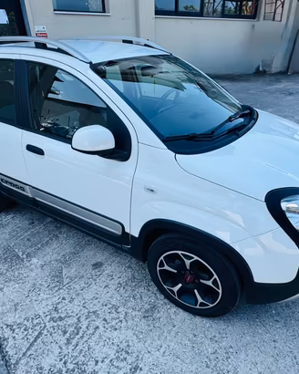 Fiat Panda 1.0 FireFly S&S Hybrid City Cross
