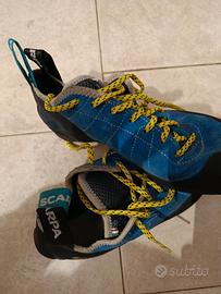 Scarpetta arrampicata