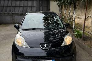 Peugeot 107 1.0 benzina