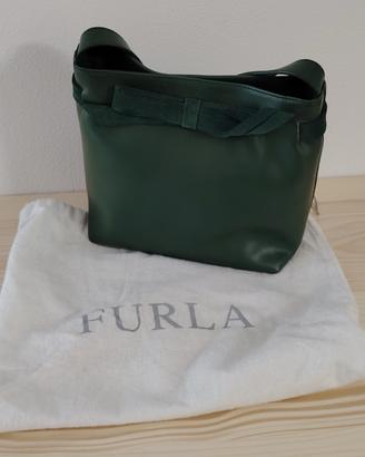 Borsetta Furla verde con fiocco