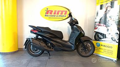 Piaggio Beverly 400 SPORT