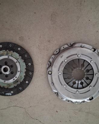 frizione auto macchina a 16 1900ccturbo disel