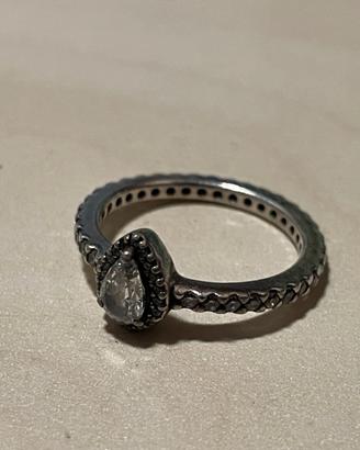 Anello Pandora Goccia Scintillante Argento 925 - M