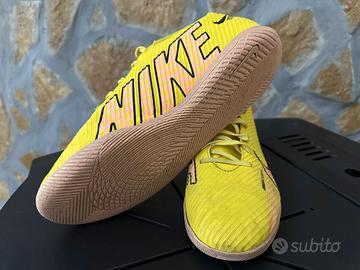 scarpe Nike Mercurial calcio a 5