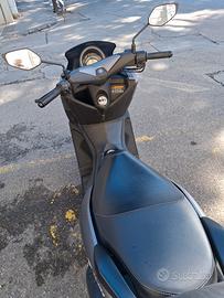 scooter Yamaha nmax 155