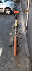 bici BMX freestyle 