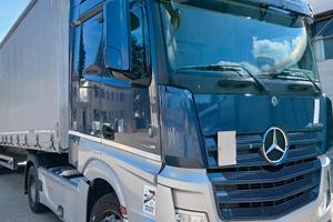 mercedes actros 1848 mega 