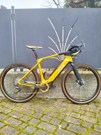 Canyon e-bike Bosch Grail On CF-7 full full Carbon