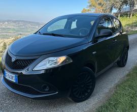 LANCIA Ypsilon 1.0 Hybrid 70cv 2021