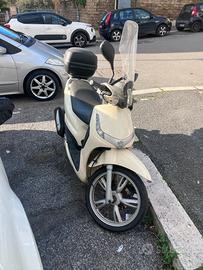 Peugeot Tweet 150 - 2012