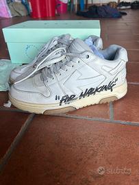 Scarpe off-white out of office for walking