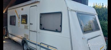 Roulotte caravan knaus sudwind 6 posti