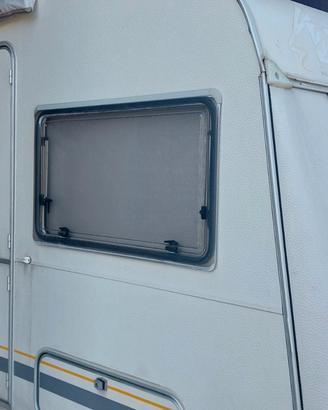 Roulotte caravan knaus sudwind 6 posti