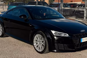 AUDI TT 2.0 tdi 184 cv ULTRA S LINE