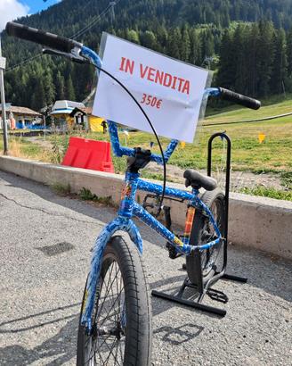 Bici BMX - Fiction Creature