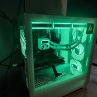 Pc gaming RTX 5070 32gb ram ddr5 NUOVO!