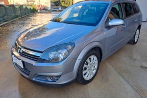 Opel Astra 1.6 16V VVT Station Wagon Enjoy