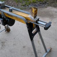 spaccalegna idraulico orizzontale