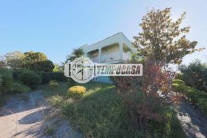 AMPIO TRILOCALE PIANO TERRA CAMPO DI MARE