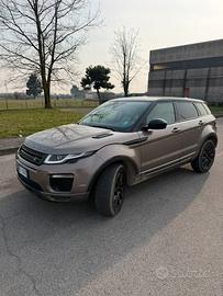 Range rover evoque tetto panoramico