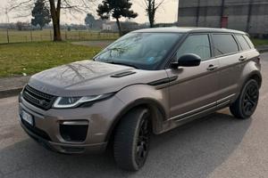 Range rover evoque tetto panoramico