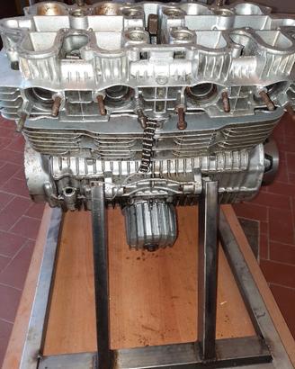 Honda 500 four pezzi motore