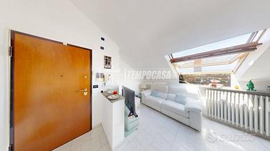 MANSARDA ABITABILE RISTRUTTURATA CON POSSIBILITA'