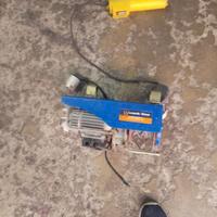 Montacarico a bandiera