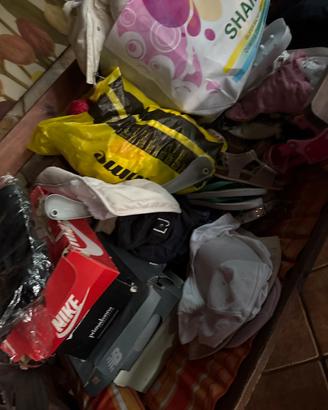 Abbigliamento donna
