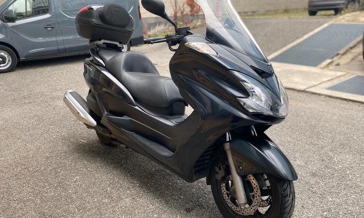 Yamaha Majesty 400 YP400