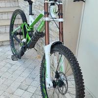 DH MONDRAKER SUMMUM 2016 - tg M 27,5"