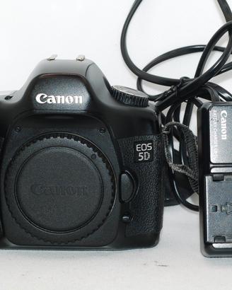 fotocamera reflex full frame Canon EOS 5D Classic 