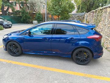 Kit estetico Ford Focus St/St line 2014-2018