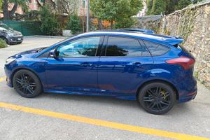 Kit estetico Ford Focus St/St line 2014-2018