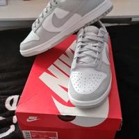 Nike Dunk Low Grigio e Bianco 40 Nuove
