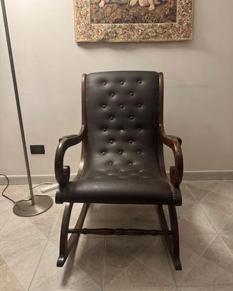 Poltrona a dondolo vintage