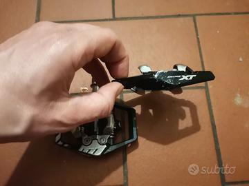 Pedali Shimano XT M8120