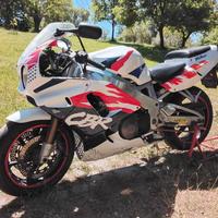 Honda CBR 900
