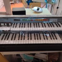 tastiera  ELKA X605 non  funzionante a 200€