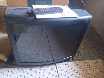 televisore  vintage sony trinitron hi black 29