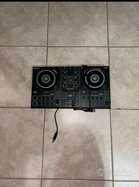 Pioneer DDJ- 200 Smart DJ controller