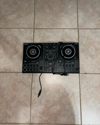 Pioneer DDJ- 200 Smart DJ controller