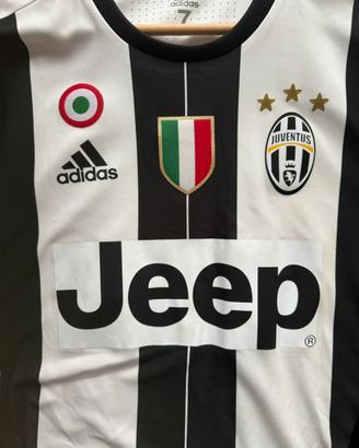 Match worn/indossata e autografata Alex Sandro