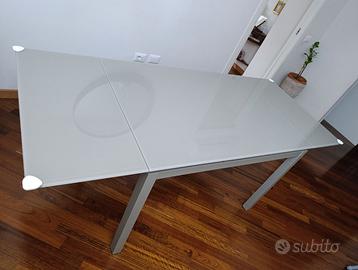 Tavolo per cambio arredamento