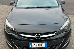 Opel Astra 2015 136CV