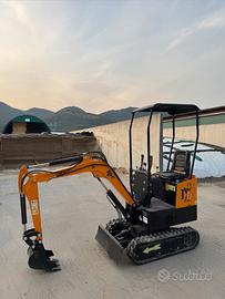 Escavatore 11 q. JPC