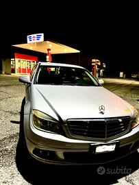 MERCEDES C220 w204