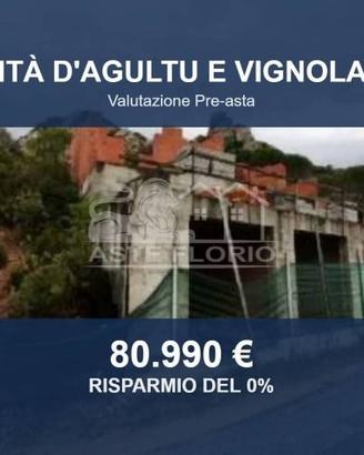 Immobile in asta di 2350 m² a Trinità d'Agultu e V