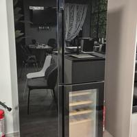 Frigorifero con cantinetta