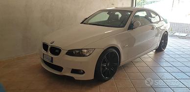 BMW 320D coupé allestimento M